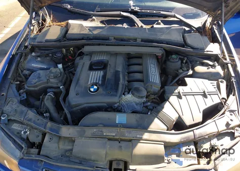 2007 BMW 328Xi z USA, uszkodzony, nr VIN WBAVC73527KP35734